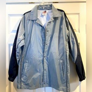 R &Y  Sport Mens Size M Zip Lined Windbreaker Jacket W Pockets Black & Gray